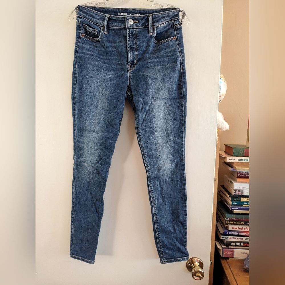 Old Navy Built-In Warm Skinny Jeans